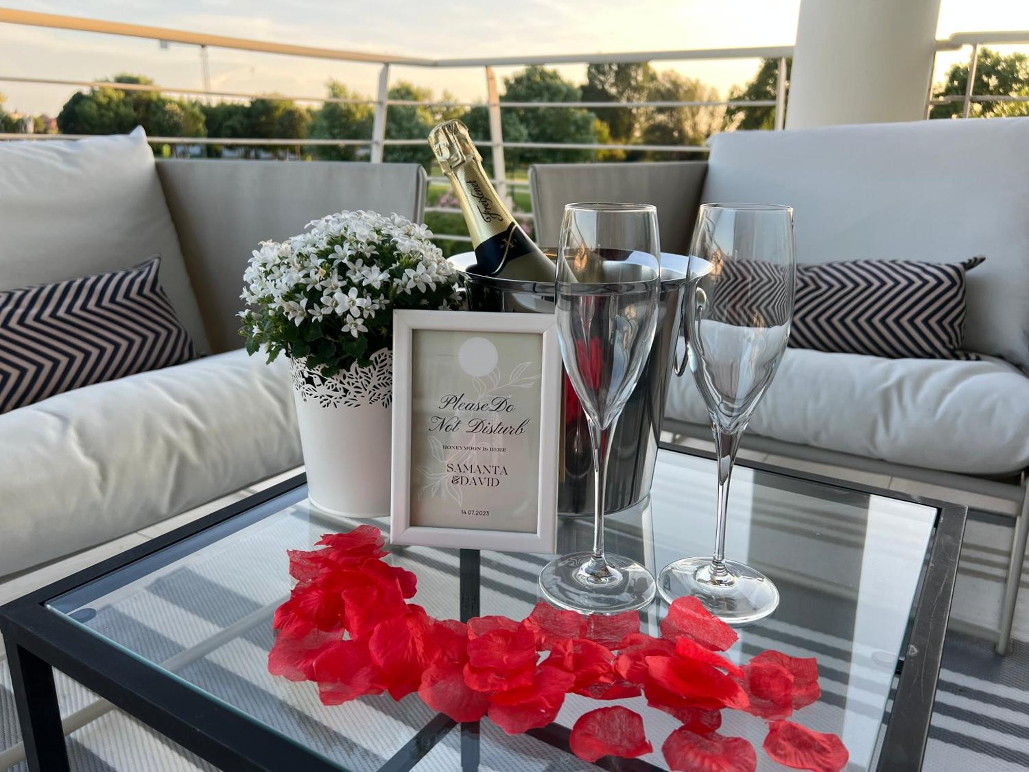 Paganini Suites And Apartments Sirmione Luaran gambar
