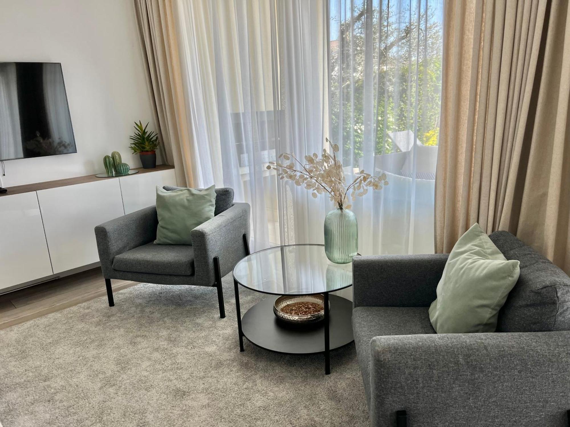 Paganini Suites And Apartments Sirmione Luaran gambar
